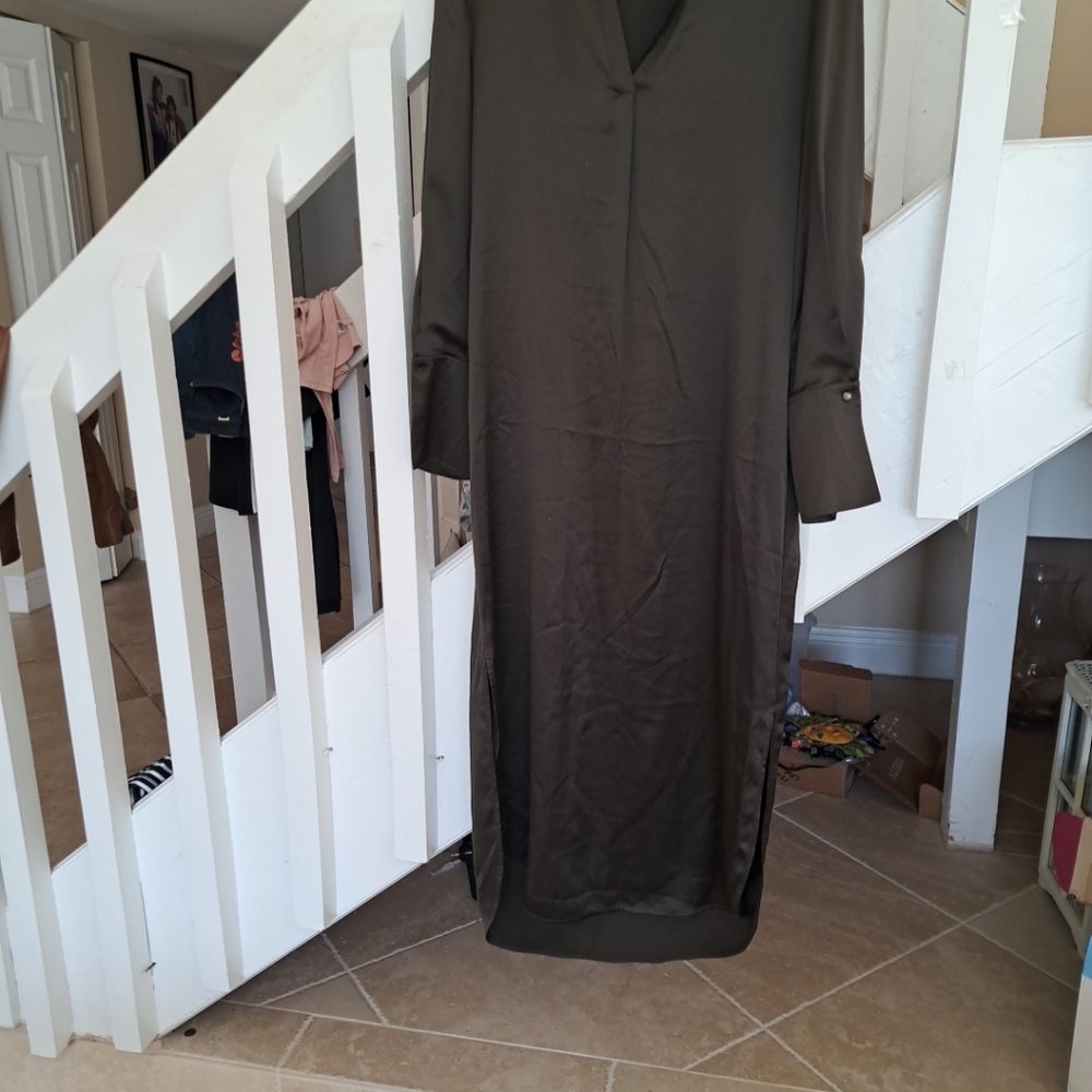 Vince Silk Dark Olive  Band Collar Maxi Shirt  Dress sz0 Excellent. - Picture 5 of 7